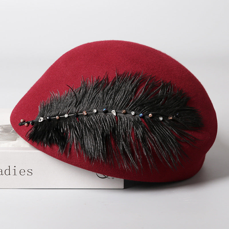 Autumn And Winter Retro Style Feather Decorative Wool Beret