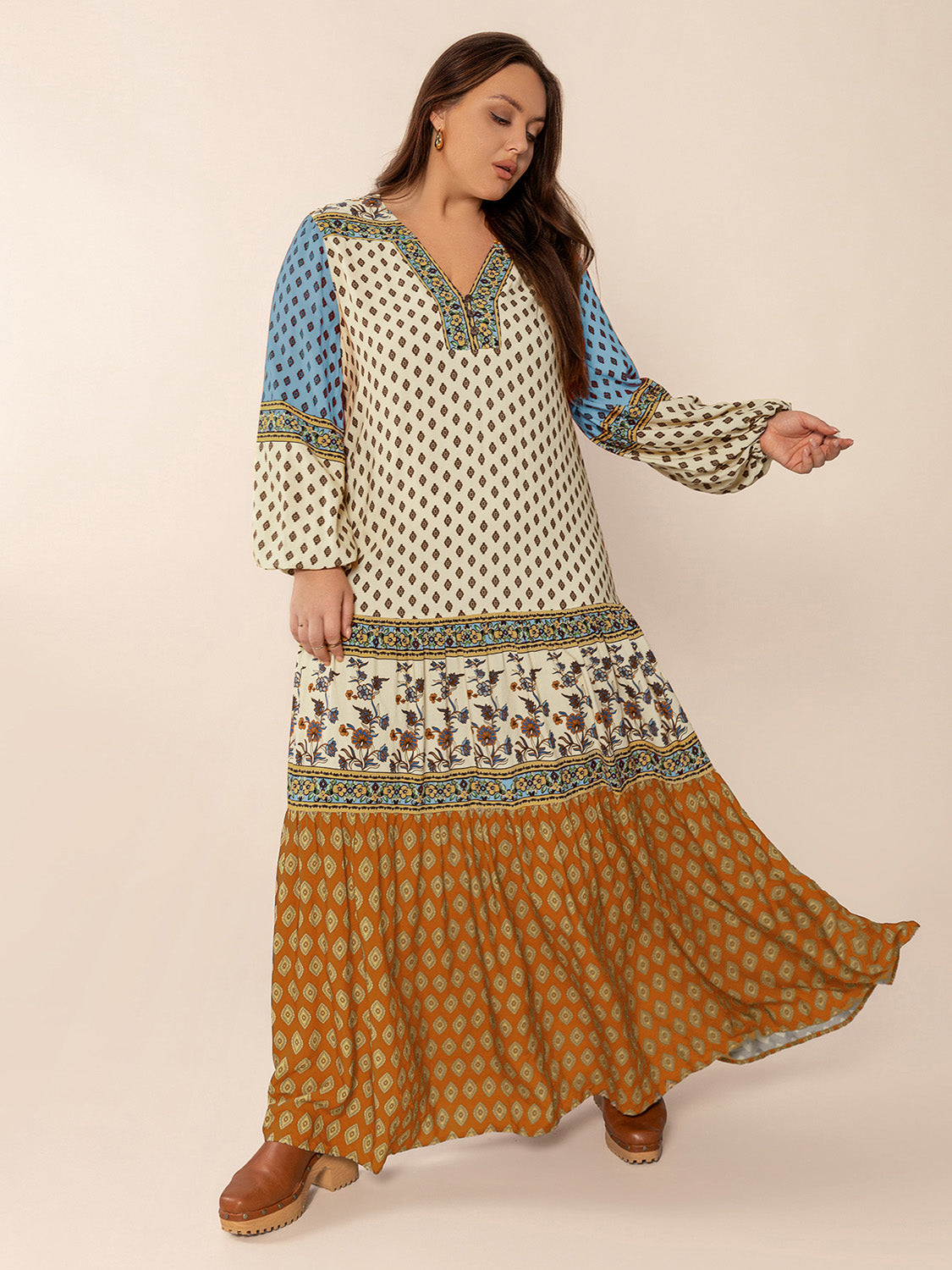 Plus Size Printed V-Neck Balloon Sleeve Maxi Dress - Enfance-Heureuse