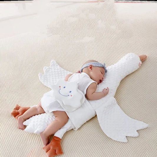 Newborn Baby Sleeping On The Belly Exhaust Pillow Airplane Pillow - Enfance-Heureuse