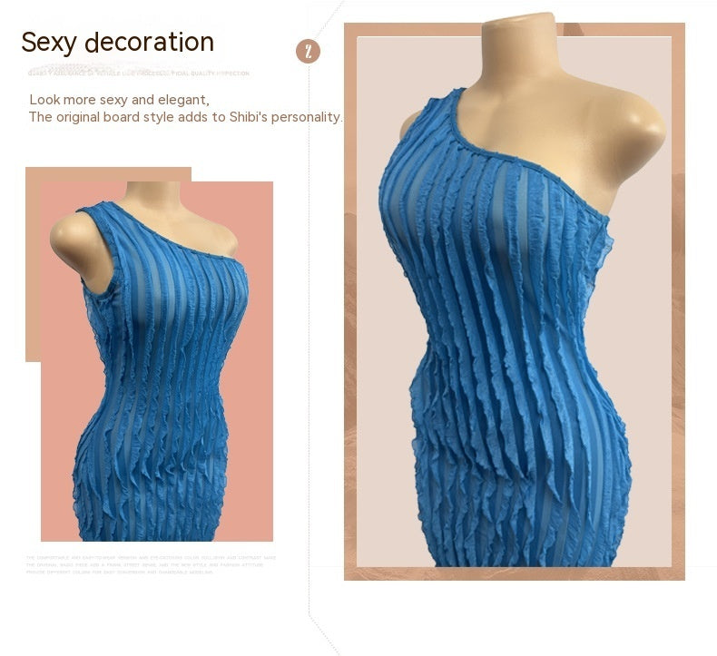 Robe fourreau taille haute dos nu