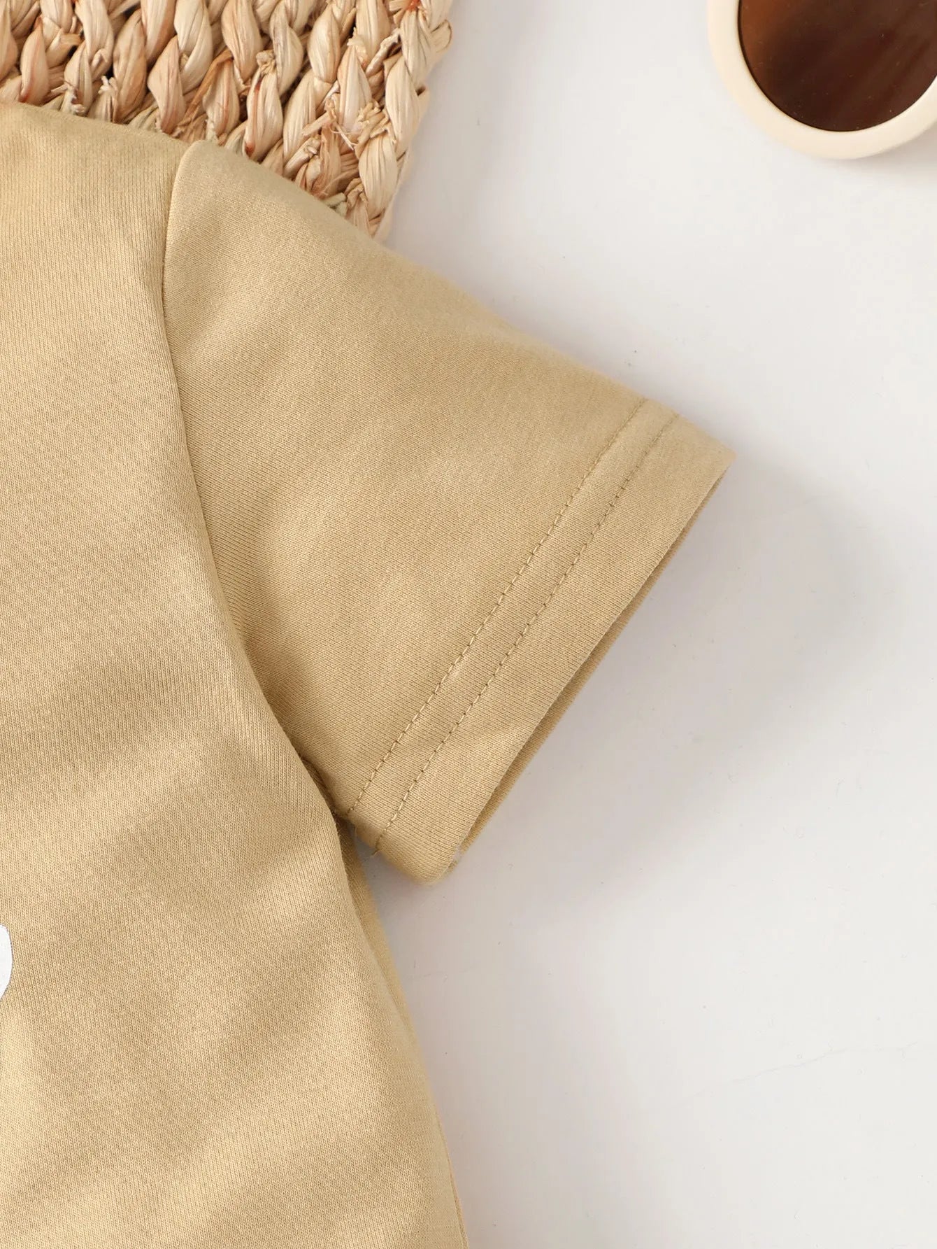 Ensemble 2 pièces t-shirt à manches courtes et short noir pour garçon