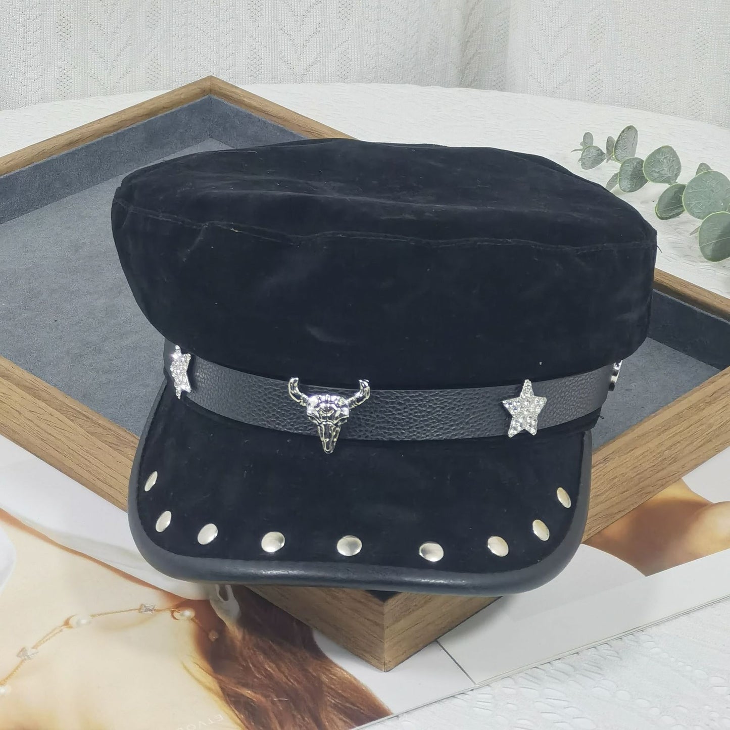 Personality Punk Hip Hop Style Flat-top Wide Brim Peaked Cap
