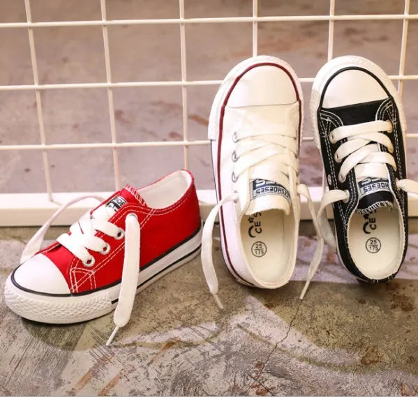 Chaussures en toile Chaussures décontractées antidérapantes Chaussures pour étudiants parents-enfants Nouvelles chaussures pour bébé Chaussures blanches