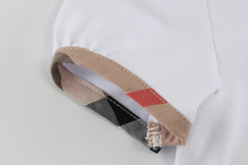 Chemise à manches courtes et revers à carreaux contrastés pour enfants