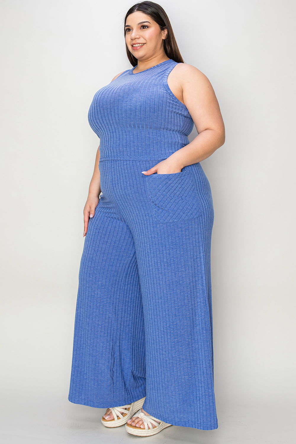 Ensemble débardeur côtelé taille standard et pantalon large Basic Bae