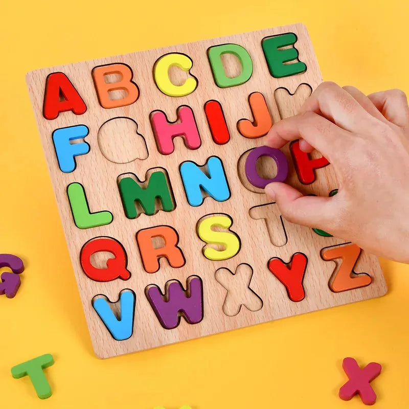 Education de Montessori pour Enfants. Les lettres de l'Alphabets et les nombres en coleurs. - Enfance-Heureuse