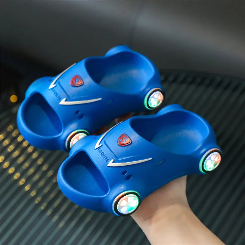 Sandales pour enfants, pantoufles lumineuses | sandales de voiture de dessin animé | sandales antidérapantes pour garçons filles | chaussures de plage d'été - Enfance-Heureuse