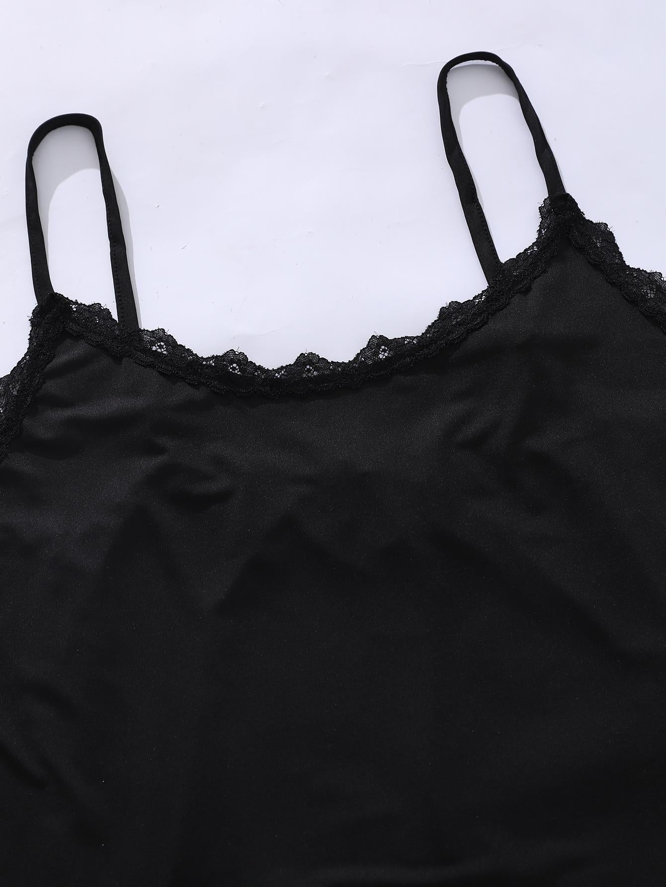 Plus Size Lace Trim Scoop Neck Cami and Printed Shorts Pajama Set - Enfance-Heureuse