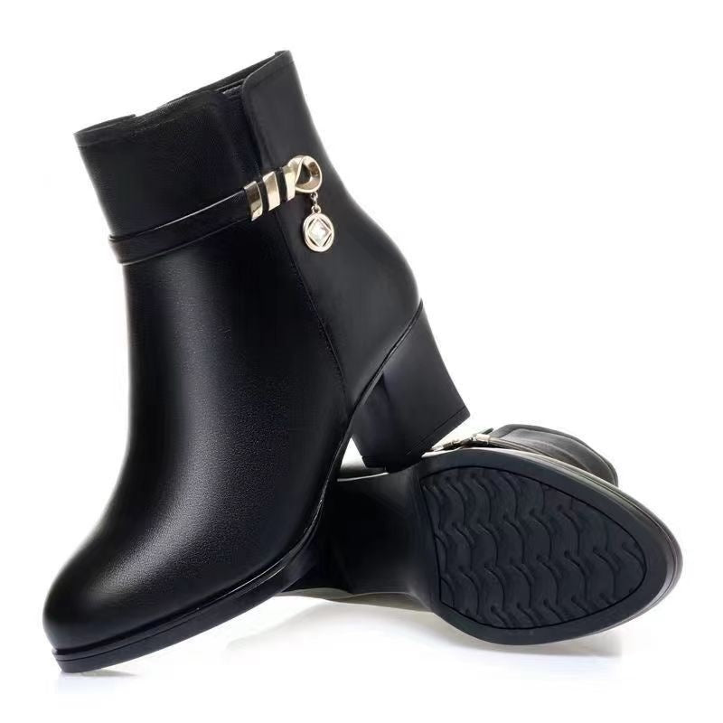 Velvet Thermal Non-slip Middle-aged And Elderly Female Boots - Enfance-Heureuse